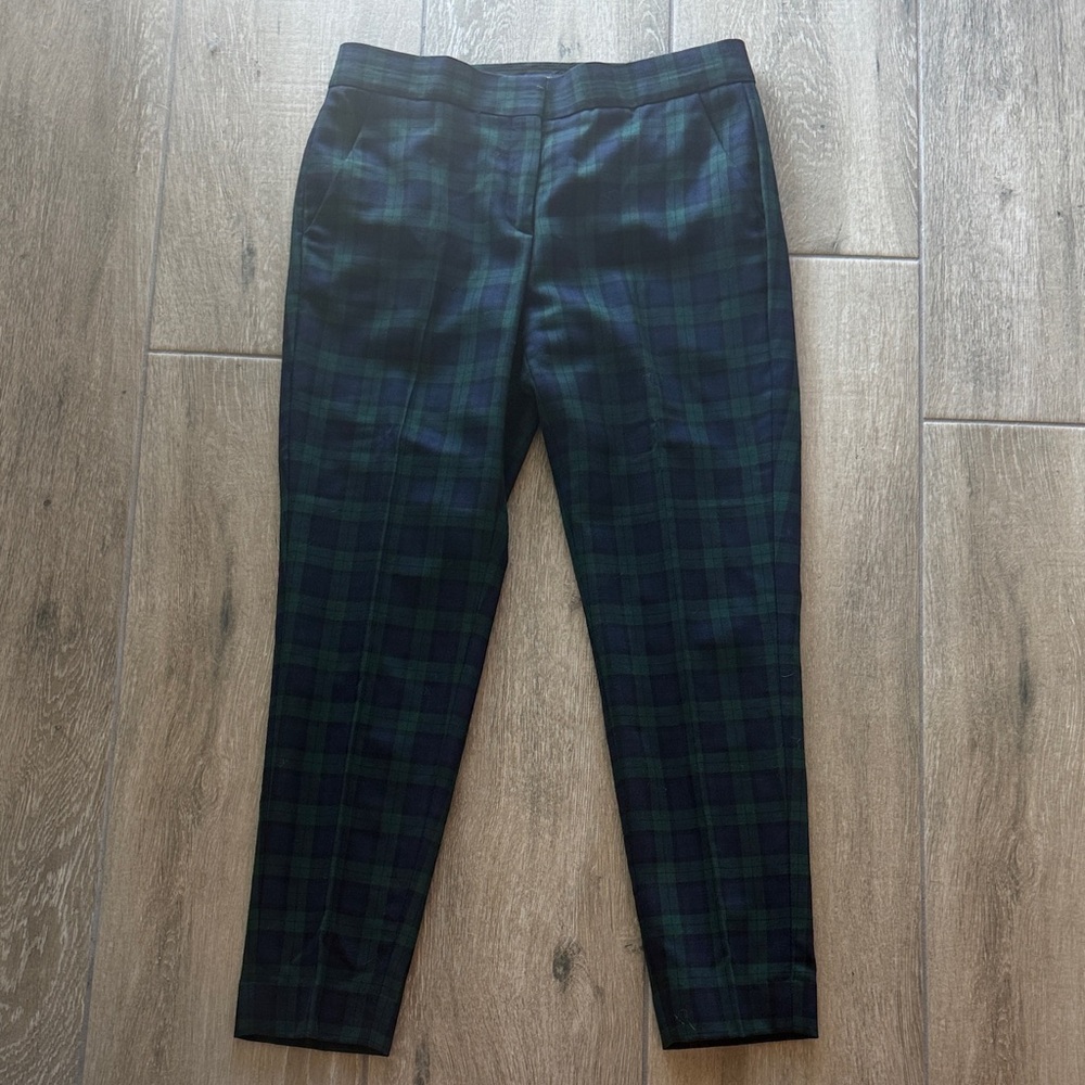 Pendleton Plaid Tapered Ankle Pants in Black and Green size 4